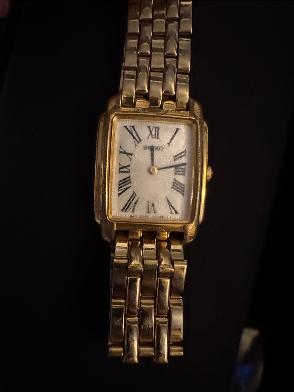 Seiko Gold-Tone Women's Bracelet Watch with White Dial